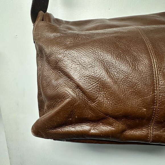 Kenneth Cole Reaction Brown Leather Messenger Bag - Picture 9 of 12